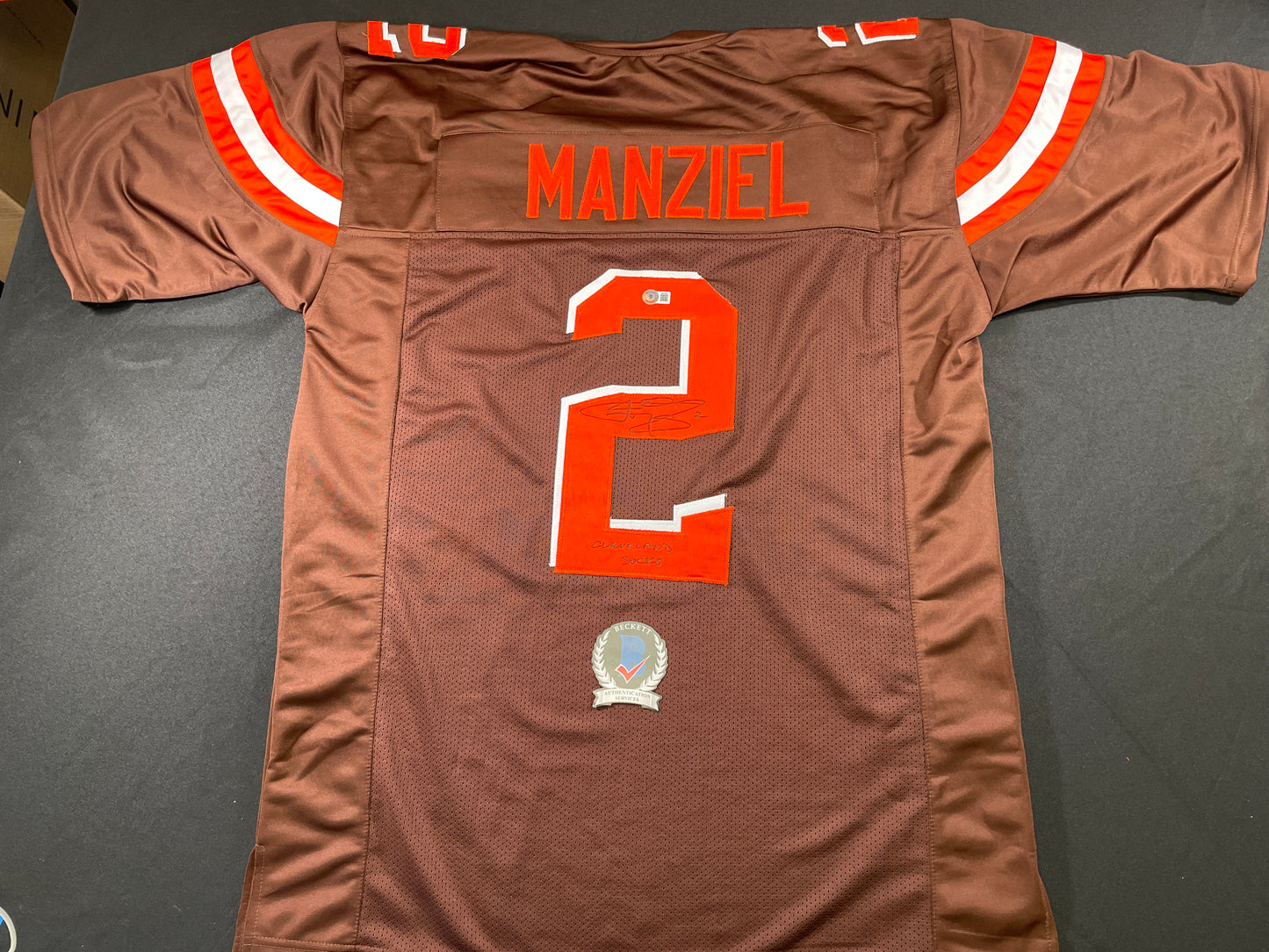 JOHNNY MANZIEL CLEVELAND BROWN SIGNED BROWN JERSEY w/Cleveland Sucks BAS
