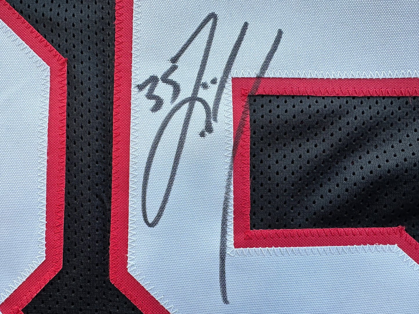 ZACH THOMAS SIGNED BLACK FOOTBALL JERSEY Texas Tech Raiders BAS