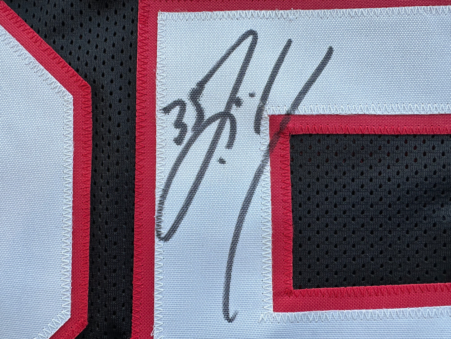 ZACH THOMAS SIGNED BLACK FOOTBALL JERSEY Texas Tech Raiders BAS