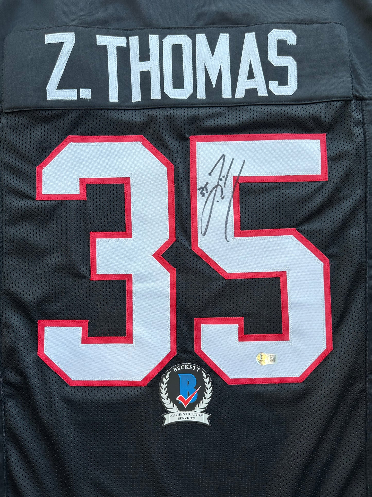 ZACH THOMAS SIGNED BLACK FOOTBALL JERSEY Texas Tech Raiders BAS