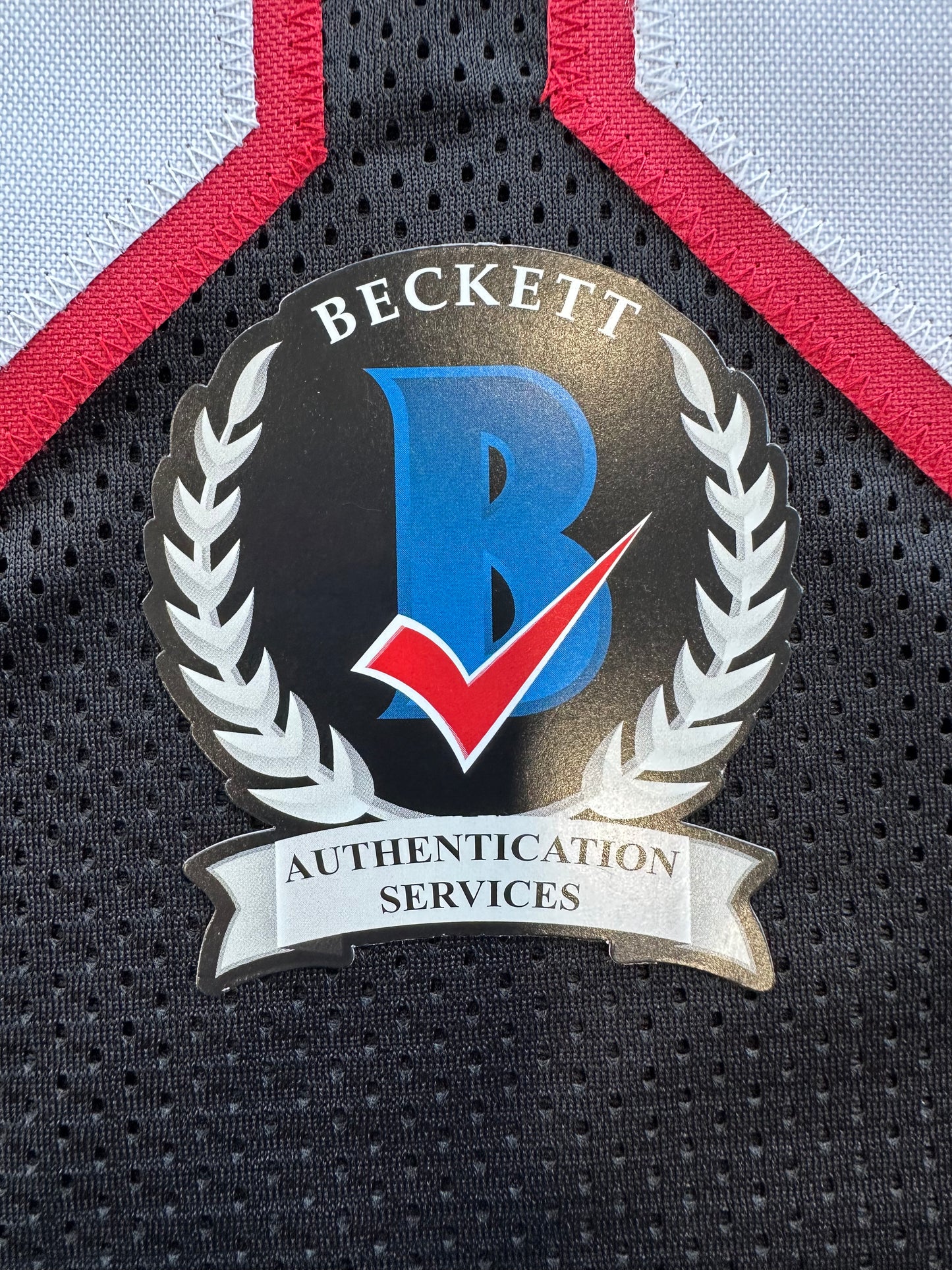 ZACH THOMAS SIGNED BLACK FOOTBALL JERSEY Texas Tech Raiders BAS