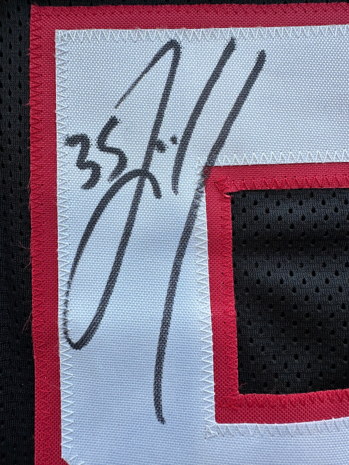 ZACH THOMAS SIGNED BLACK FOOTBALL JERSEY Texas Tech Raiders BAS