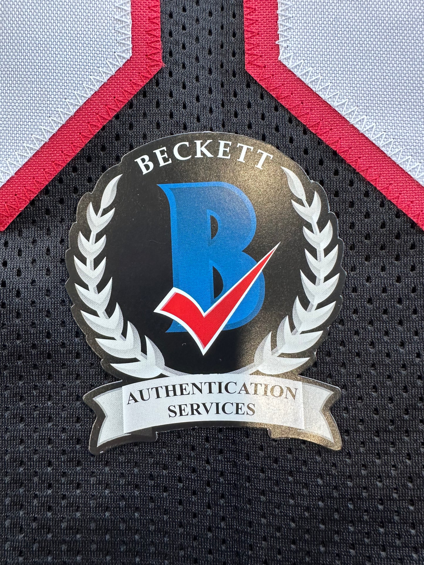 ZACH THOMAS SIGNED BLACK FOOTBALL JERSEY Texas Tech Raiders BAS