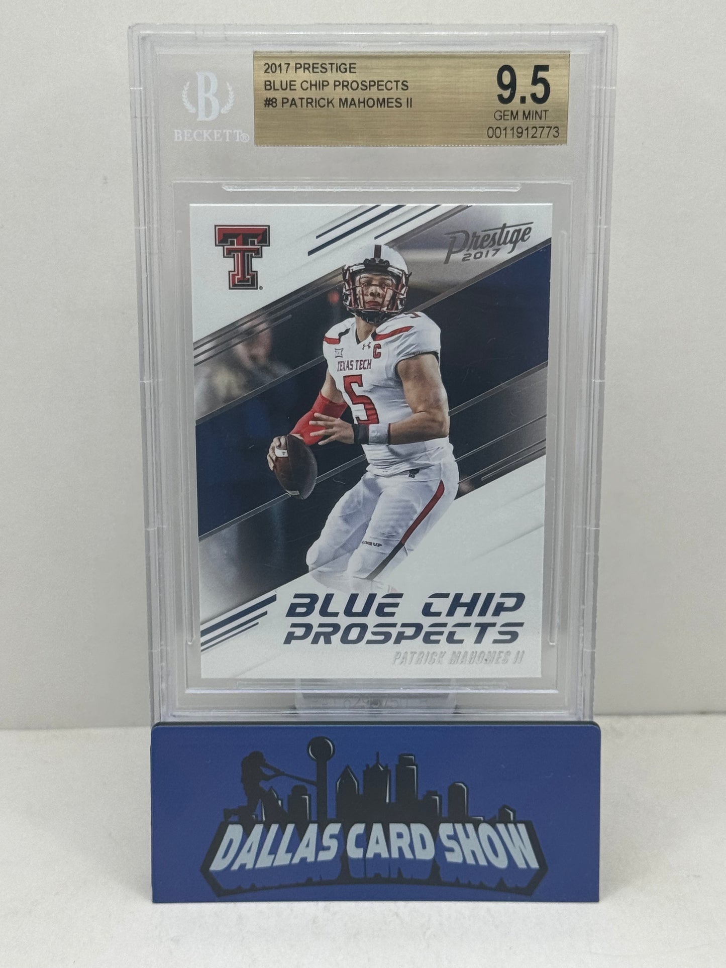 2017 Prestige #8 Patrick Mahomes Blue Chips Prospects BGS 9.5