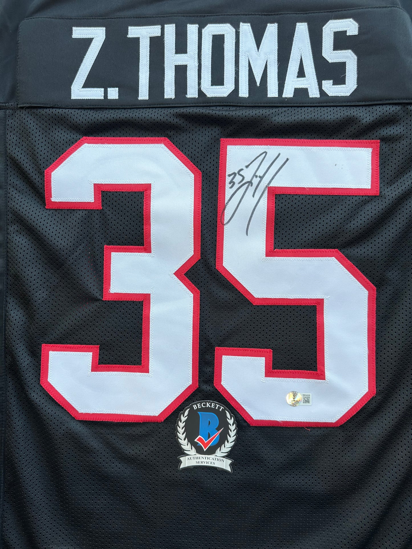 ZACH THOMAS SIGNED BLACK FOOTBALL JERSEY Texas Tech Raiders BAS