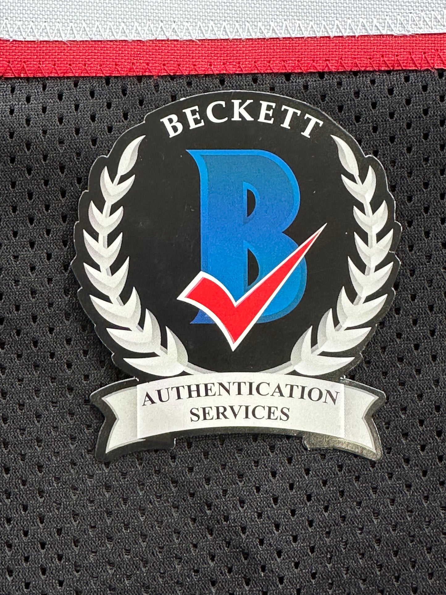 MICHAEL CRABTREE SIGNED RED AND BLACK JERSEY Texas Tech Raiders Medium BAS