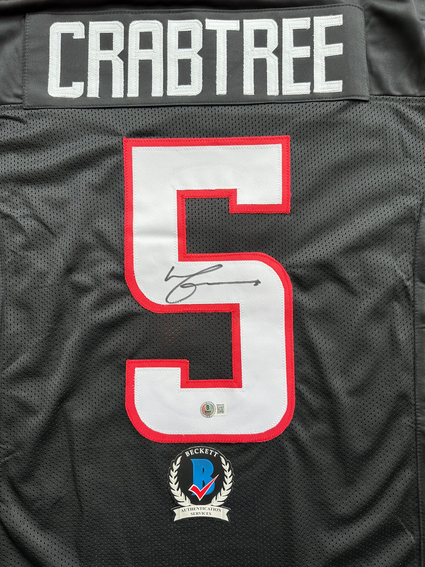 MICHAEL CRABTREE SIGNED RED AND BLACK JERSEY Texas Tech Raiders Medium BAS