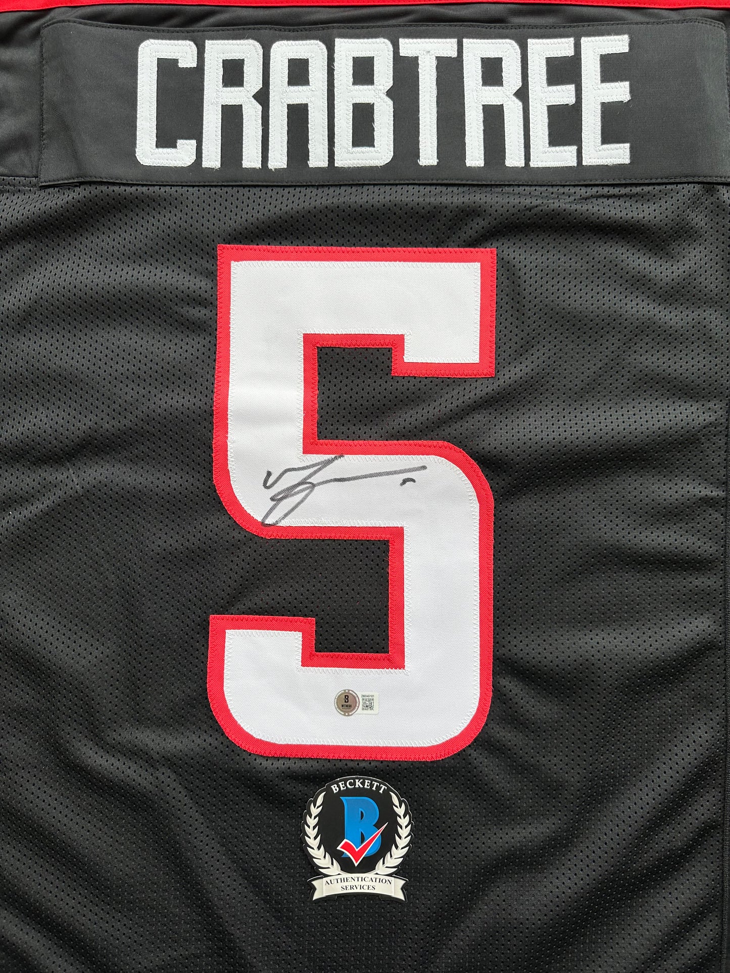 MICHAEL CRABTREE SIGNED RED AND BLACK JERSEY Texas Tech Raiders Large BAS