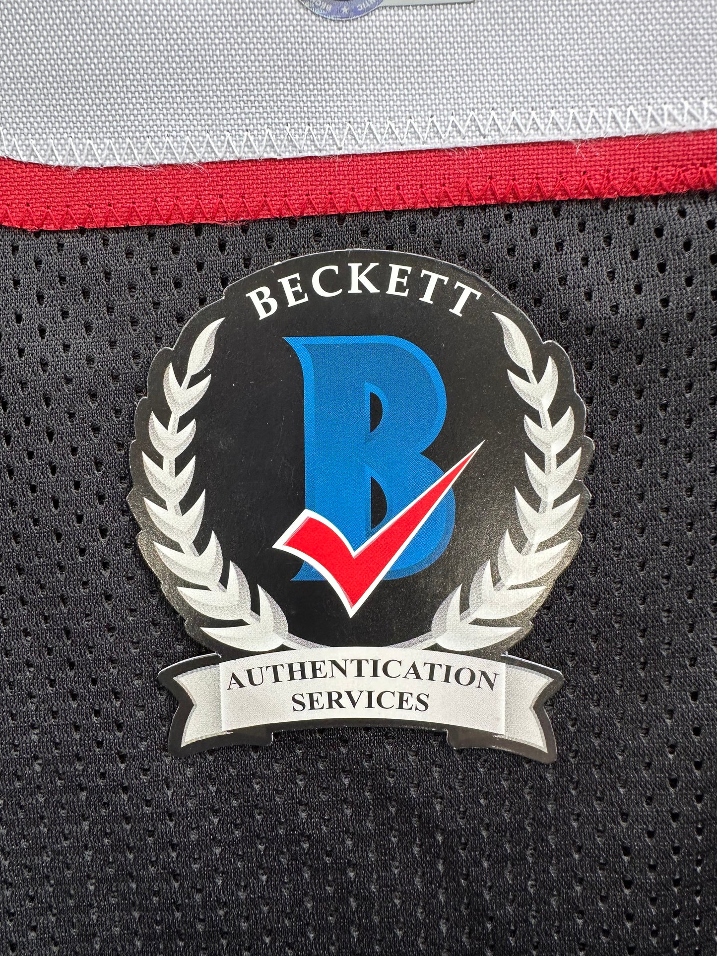 MICHAEL CRABTREE SIGNED RED AND BLACK JERSEY Texas Tech Raiders XL BAS