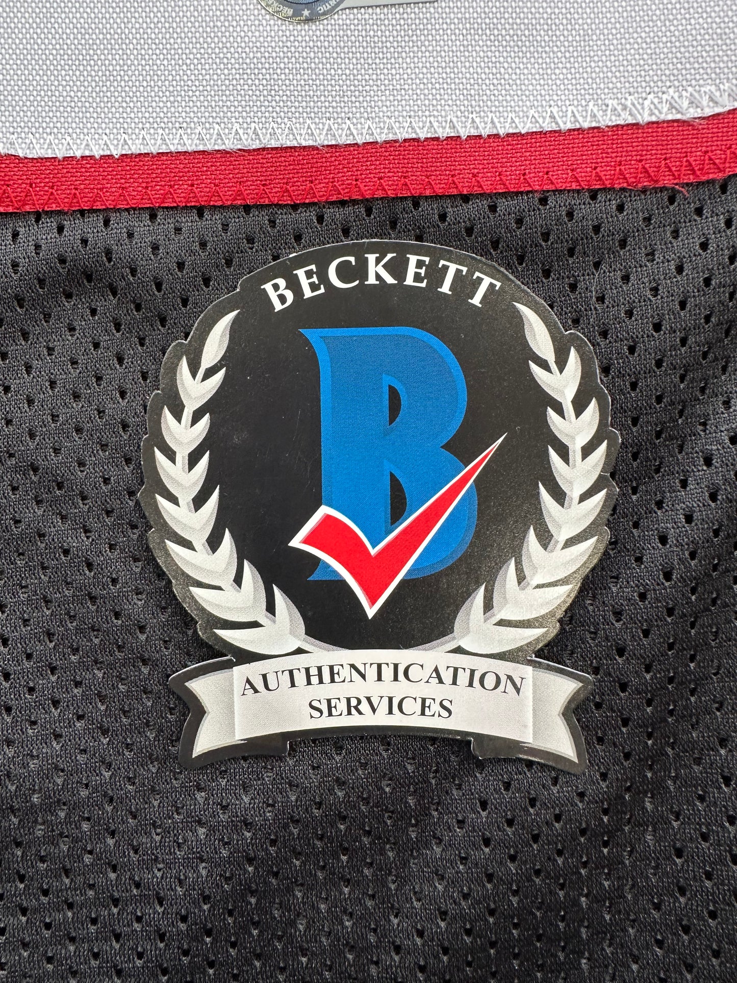 MICHAEL CRABTREE SIGNED RED AND BLACK JERSEY Texas Tech Raiders XL BAS