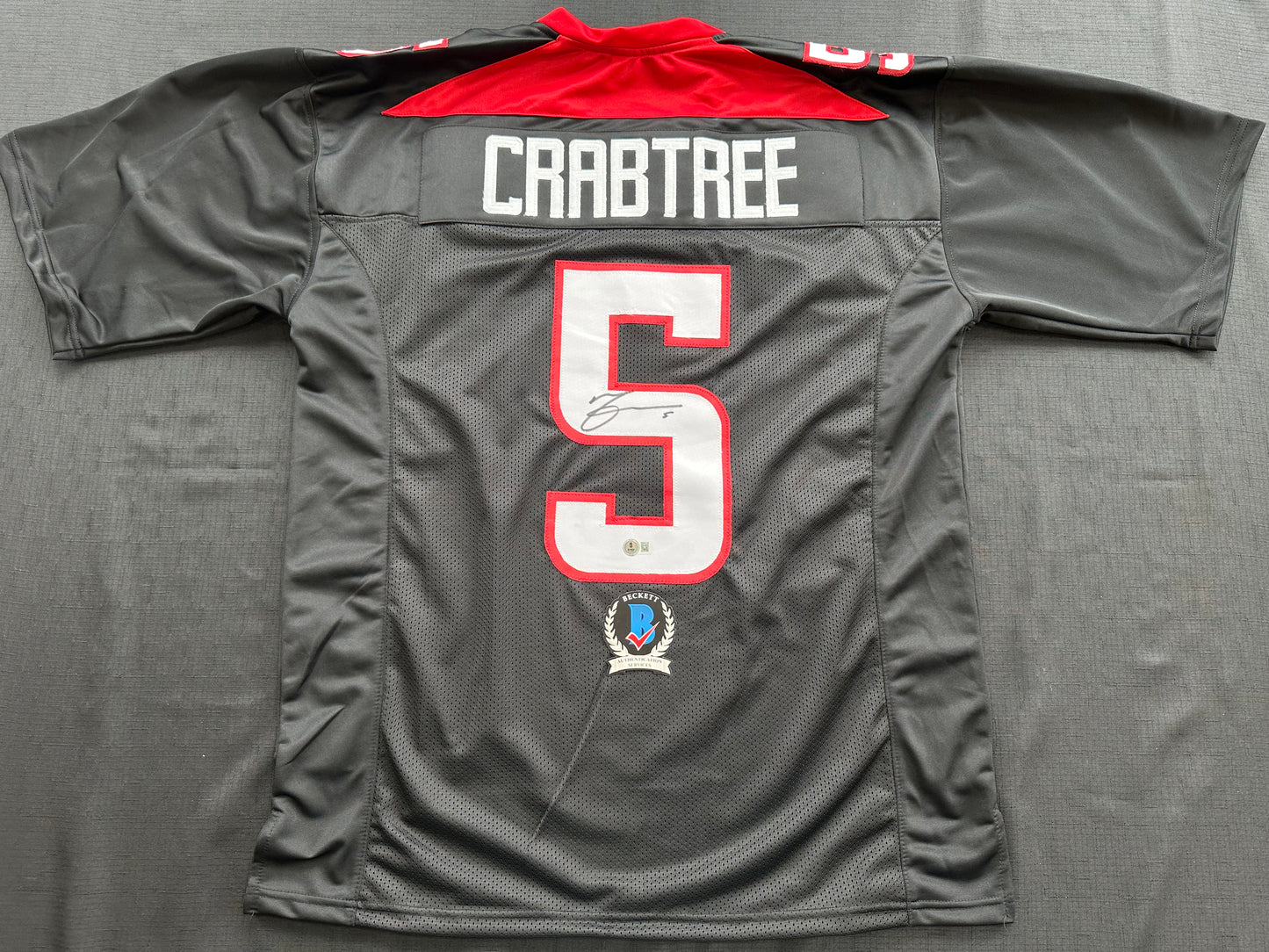 MICHAEL CRABTREE SIGNED RED AND BLACK JERSEY Texas Tech Raiders XL BAS