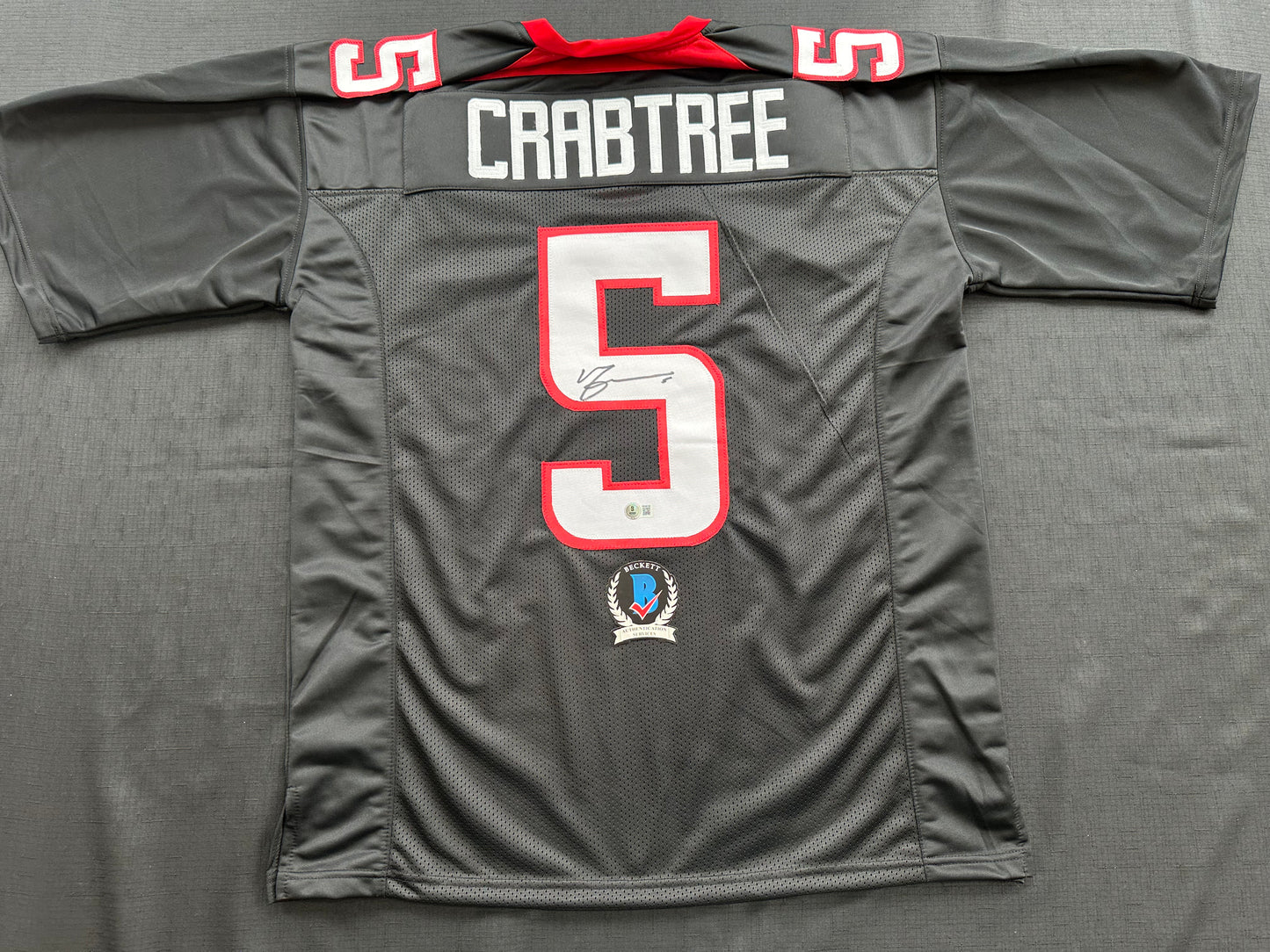 MICHAEL CRABTREE SIGNED RED AND BLACK JERSEY Texas Tech Raiders XL BAS