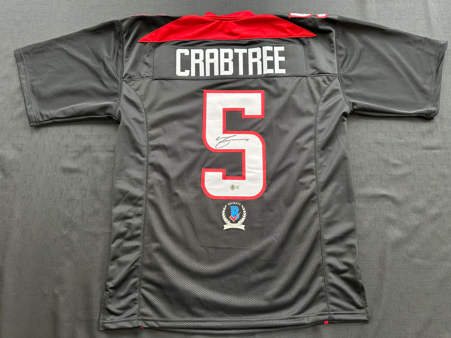 MICHAEL CRABTREE SIGNED RED AND BLACK JERSEY Texas Tech Raiders XL BAS
