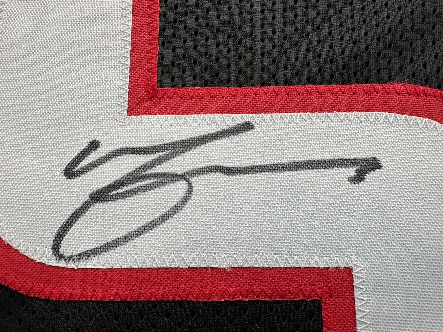 MICHAEL CRABTREE SIGNED RED AND BLACK JERSEY Texas Tech Raiders XL BAS