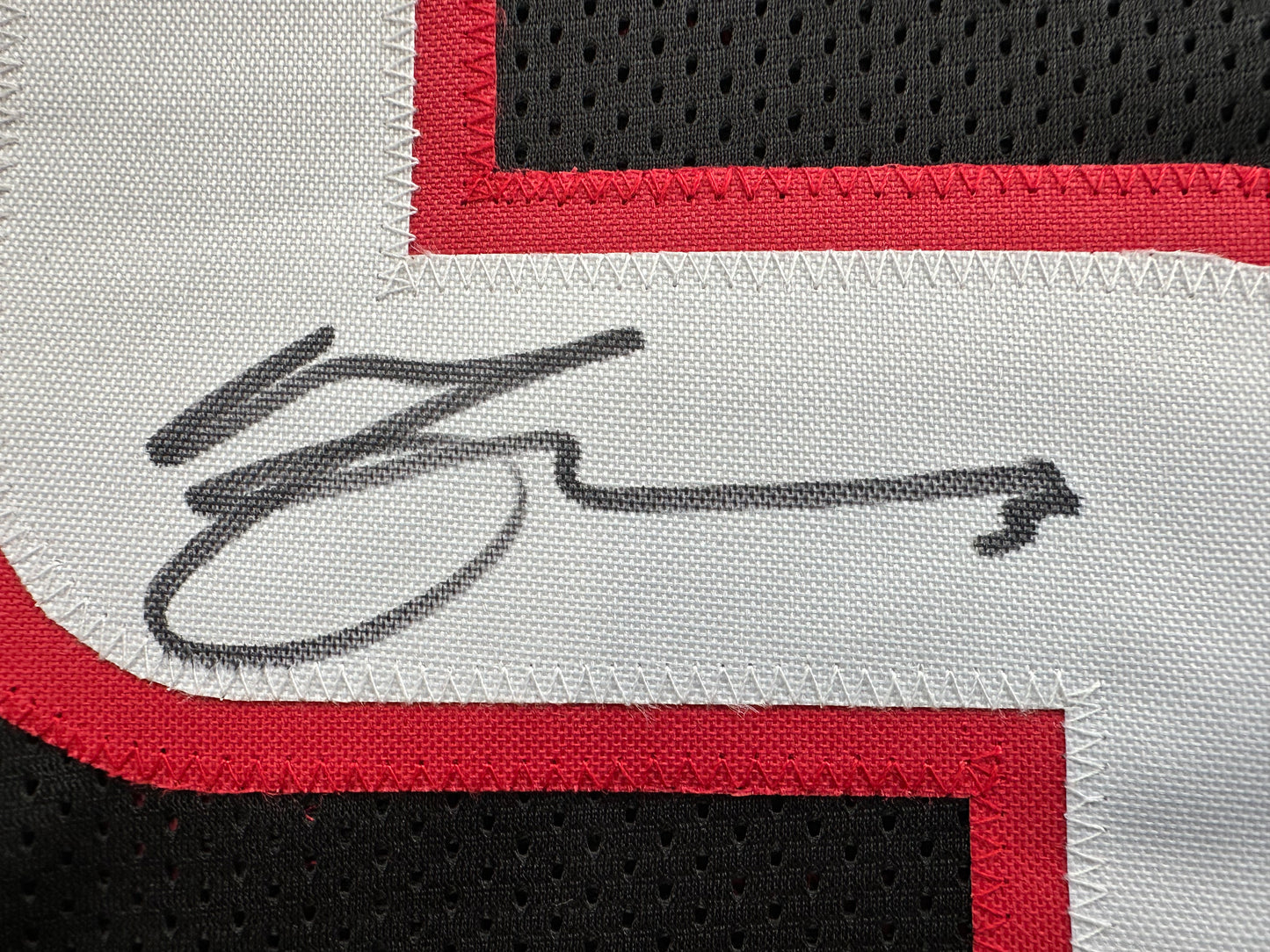 MICHAEL CRABTREE SIGNED RED AND BLACK JERSEY Texas Tech Raiders XL BAS