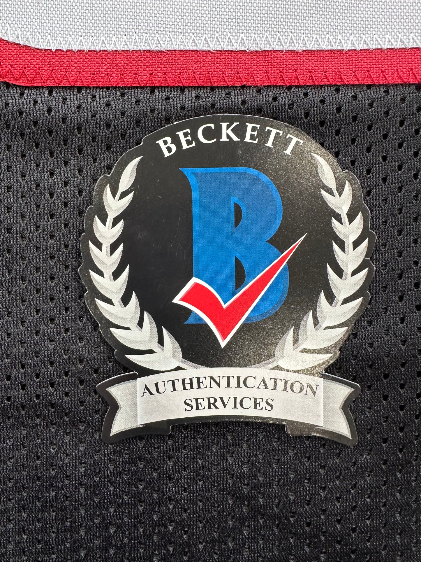 MICHAEL CRABTREE SIGNED RED AND BLACK JERSEY Texas Tech Raiders XL BAS