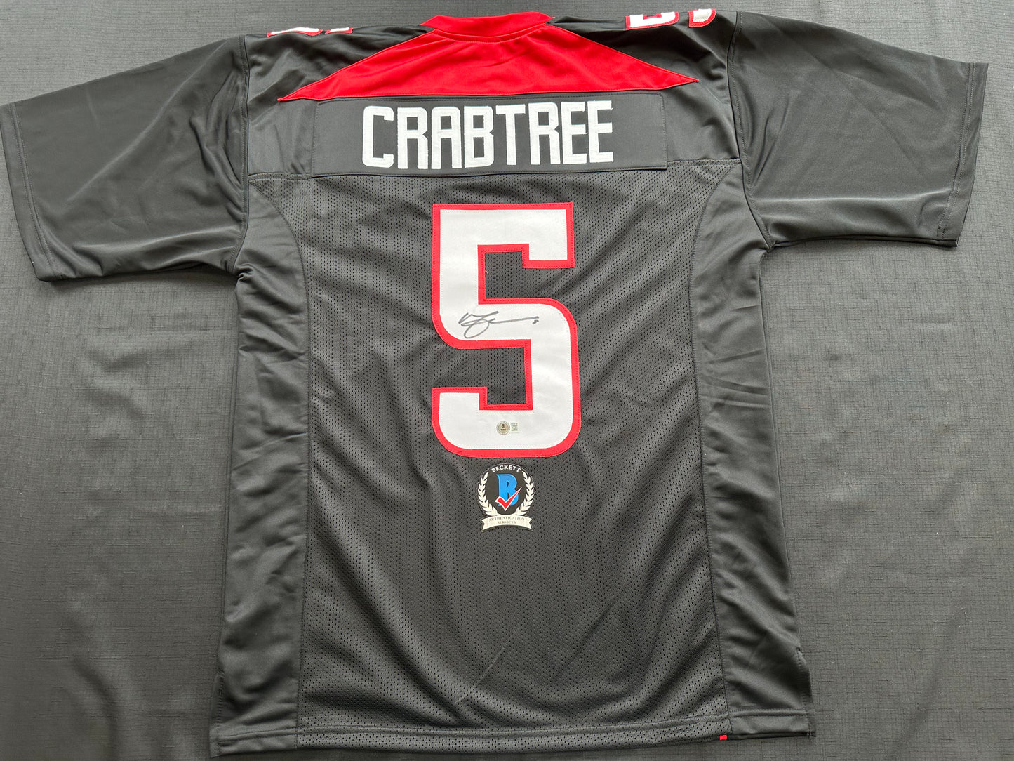 MICHAEL CRABTREE SIGNED RED AND BLACK JERSEY Texas Tech Raiders XL BAS