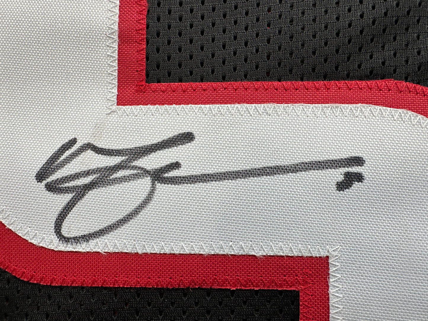 MICHAEL CRABTREE SIGNED RED AND BLACK JERSEY Texas Tech Raiders XL BAS