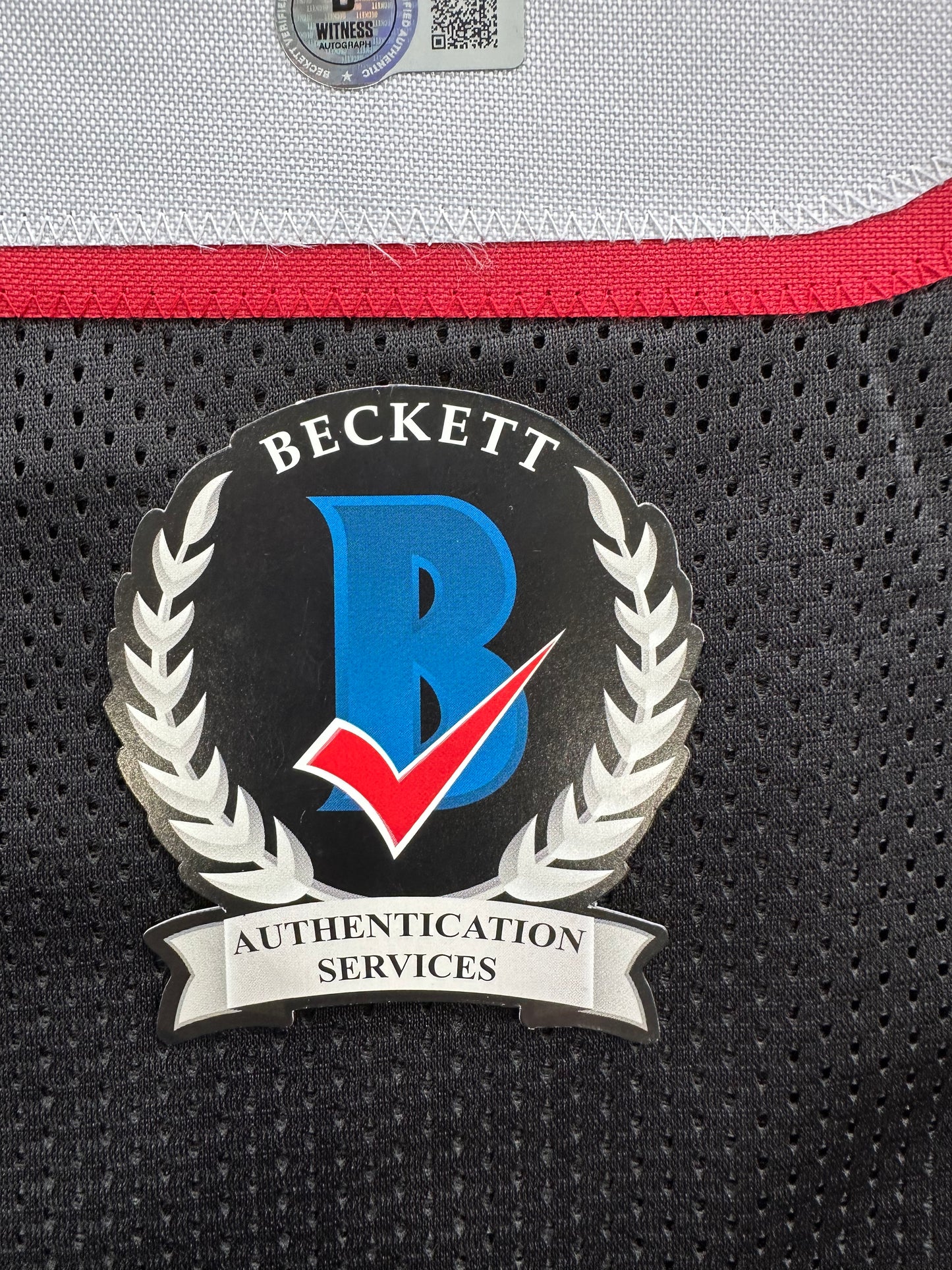 MICHAEL CRABTREE SIGNED RED AND BLACK JERSEY Texas Tech Raiders XL BAS