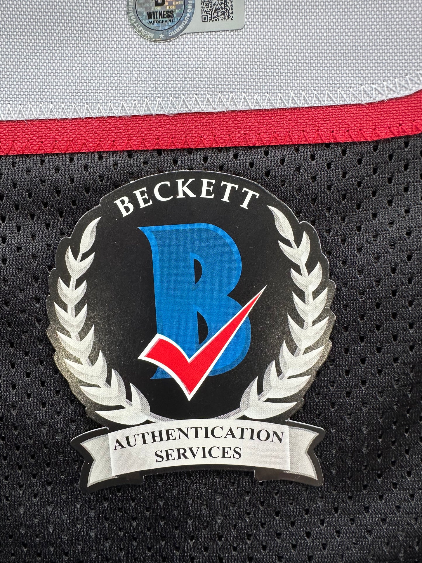 MICHAEL CRABTREE SIGNED RED AND BLACK JERSEY Texas Tech Raiders XL BAS