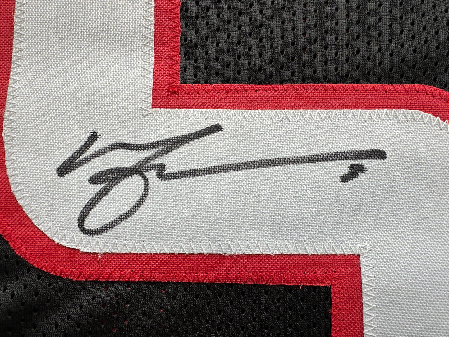 MICHAEL CRABTREE SIGNED RED AND BLACK JERSEY Texas Tech Raiders XL BAS