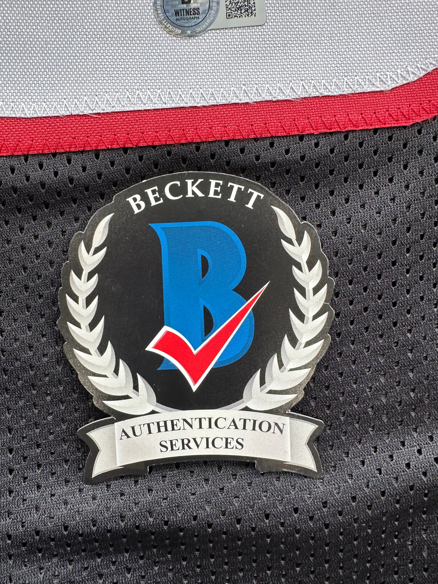 MICHAEL CRABTREE SIGNED RED AND BLACK JERSEY Texas Tech Raiders XL BAS