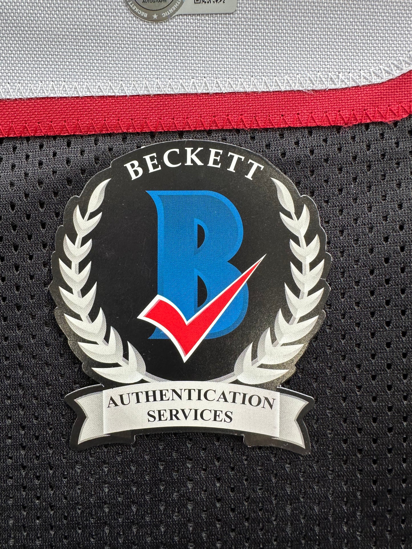 MICHAEL CRABTREE SIGNED RED AND BLACK JERSEY Texas Tech Raiders XL BAS