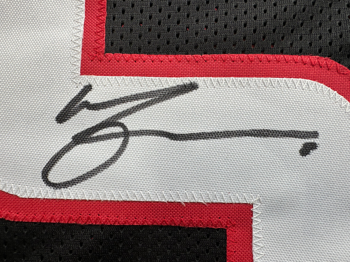 MICHAEL CRABTREE SIGNED RED AND BLACK JERSEY Texas Tech Raiders XL BAS