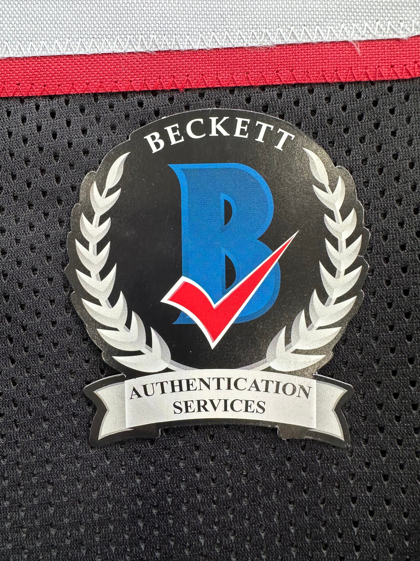 MICHAEL CRABTREE SIGNED RED AND BLACK JERSEY Texas Tech Raiders XL BAS