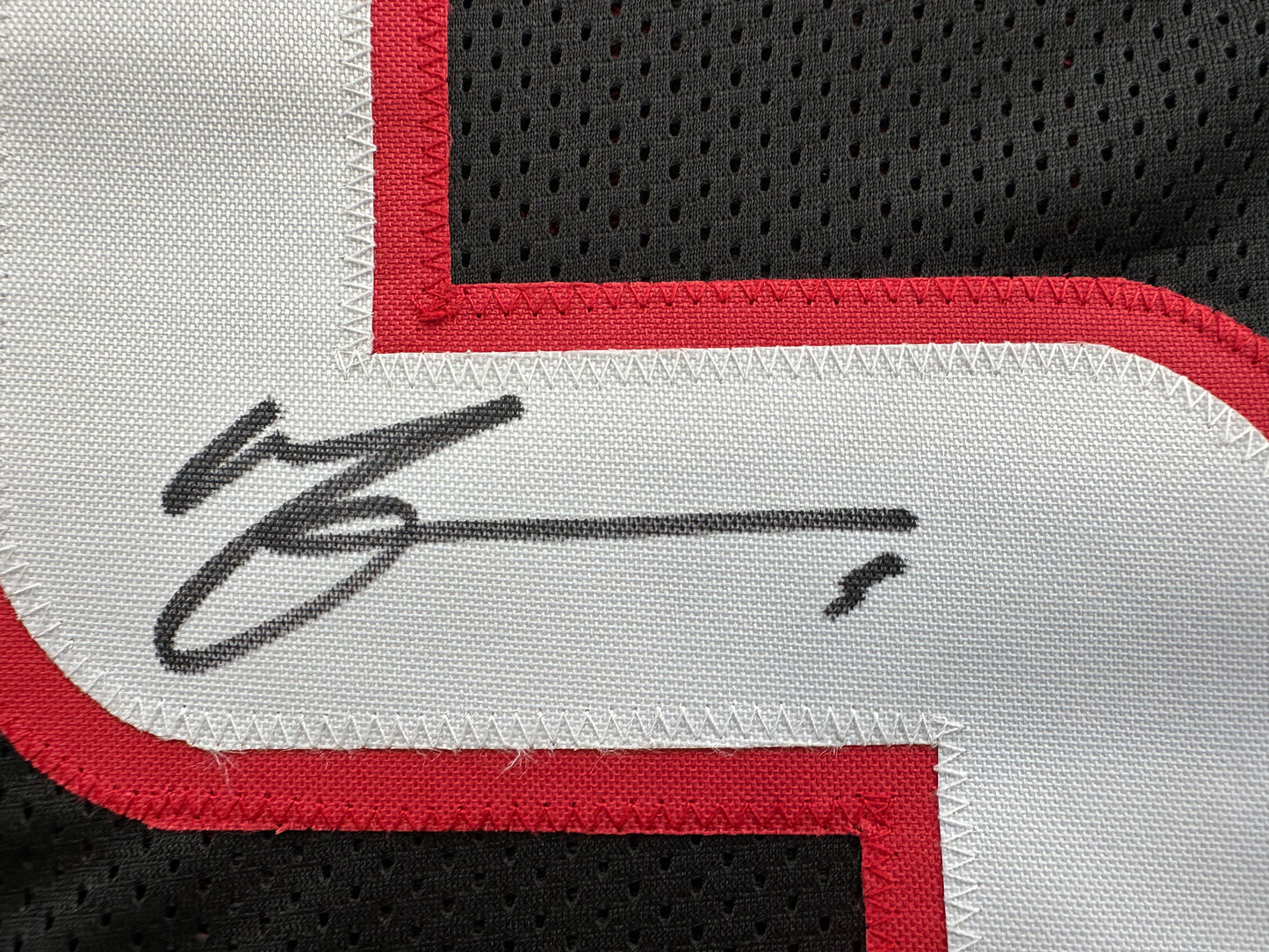 MICHAEL CRABTREE SIGNED RED AND BLACK JERSEY Texas Tech Raiders XL BAS