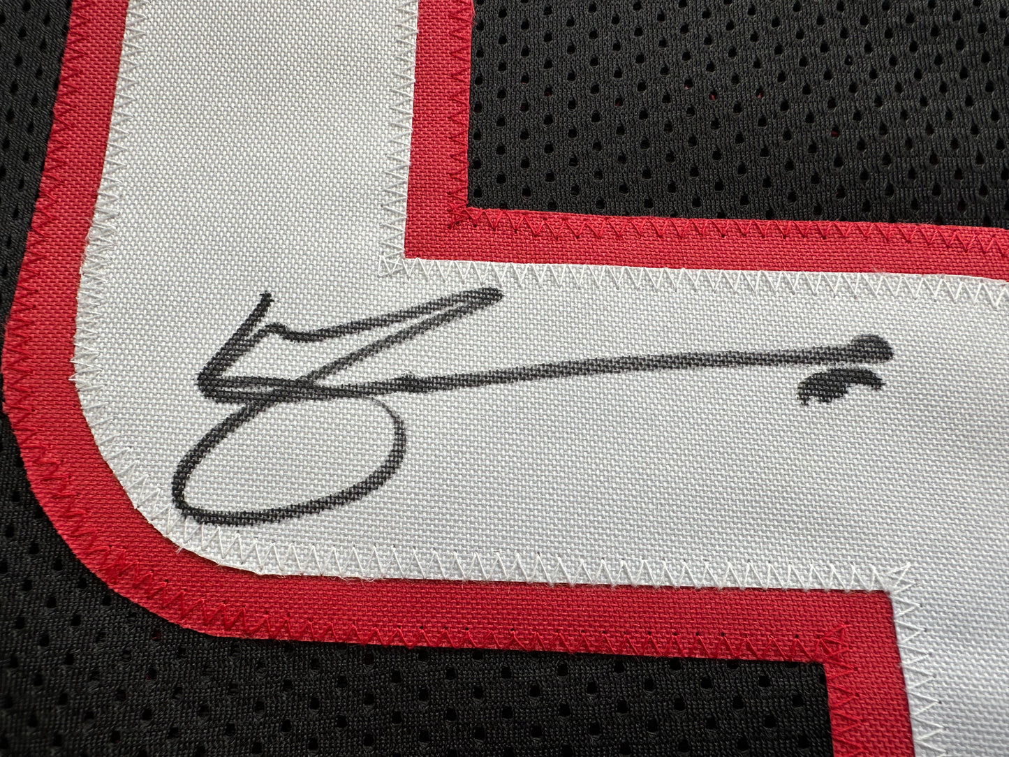 MICHAEL CRABTREE SIGNED RED AND BLACK JERSEY Texas Tech Raiders 2XL BAS