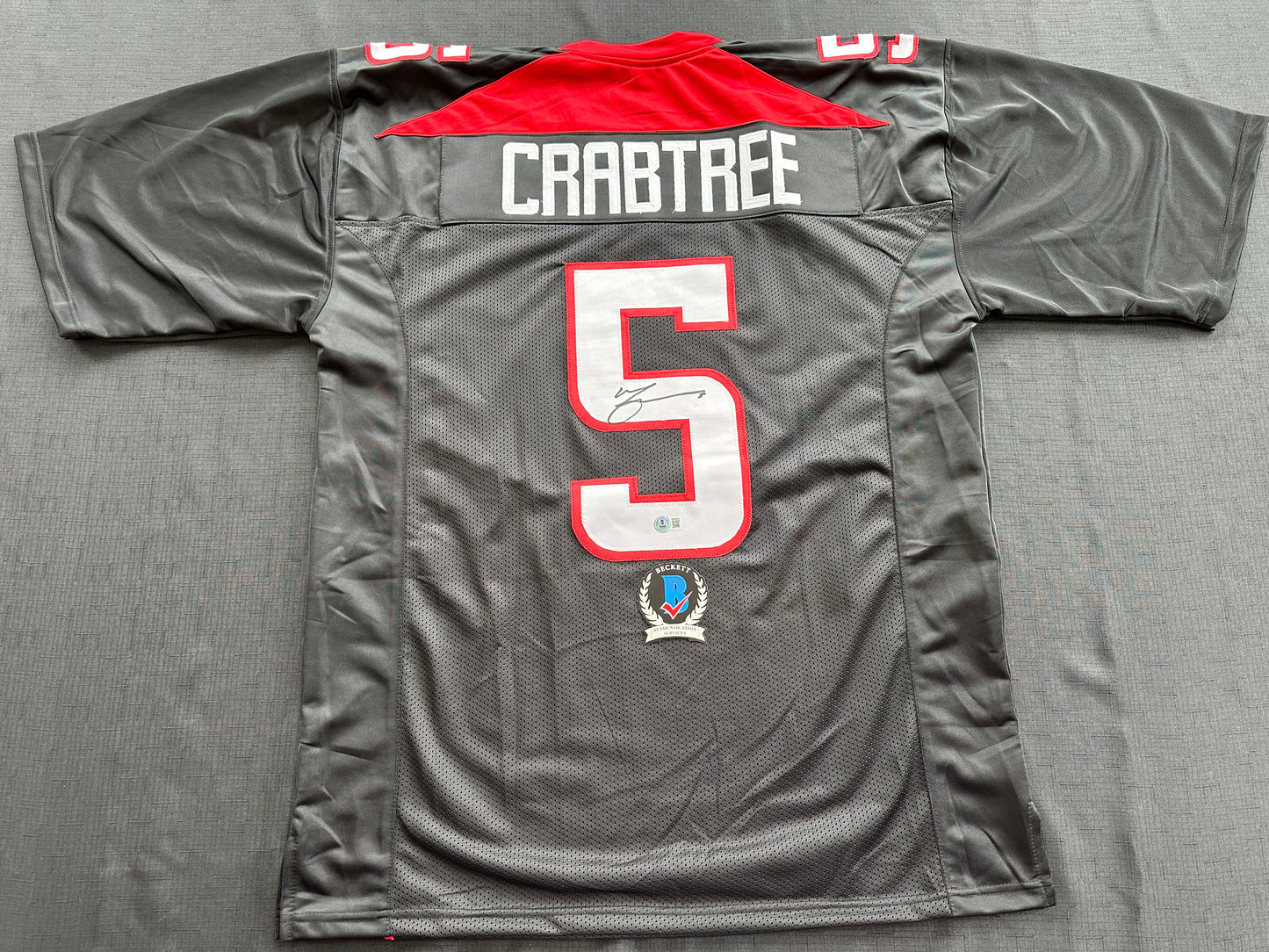 MICHAEL CRABTREE SIGNED RED AND BLACK JERSEY Texas Tech Raiders 2XL BAS