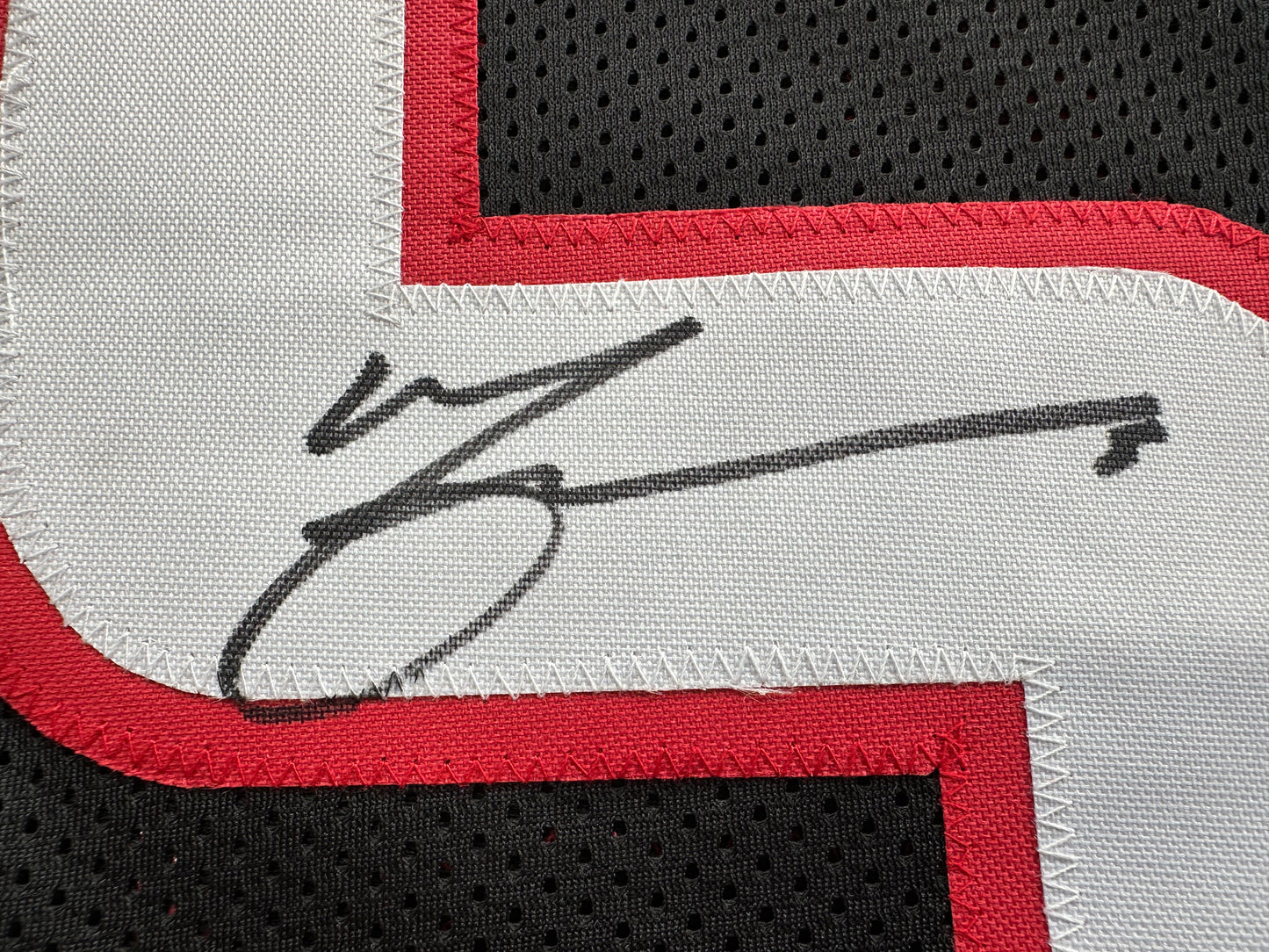 MICHAEL CRABTREE SIGNED RED AND BLACK JERSEY Texas Tech Raiders 2XL BAS
