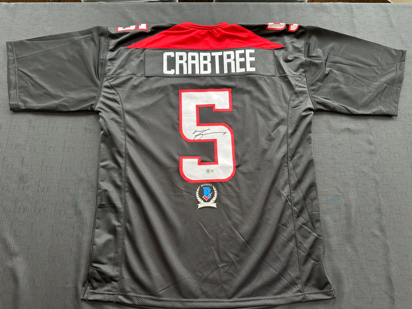 MICHAEL CRABTREE SIGNED RED AND BLACK JERSEY Texas Tech Raiders 3XL BAS