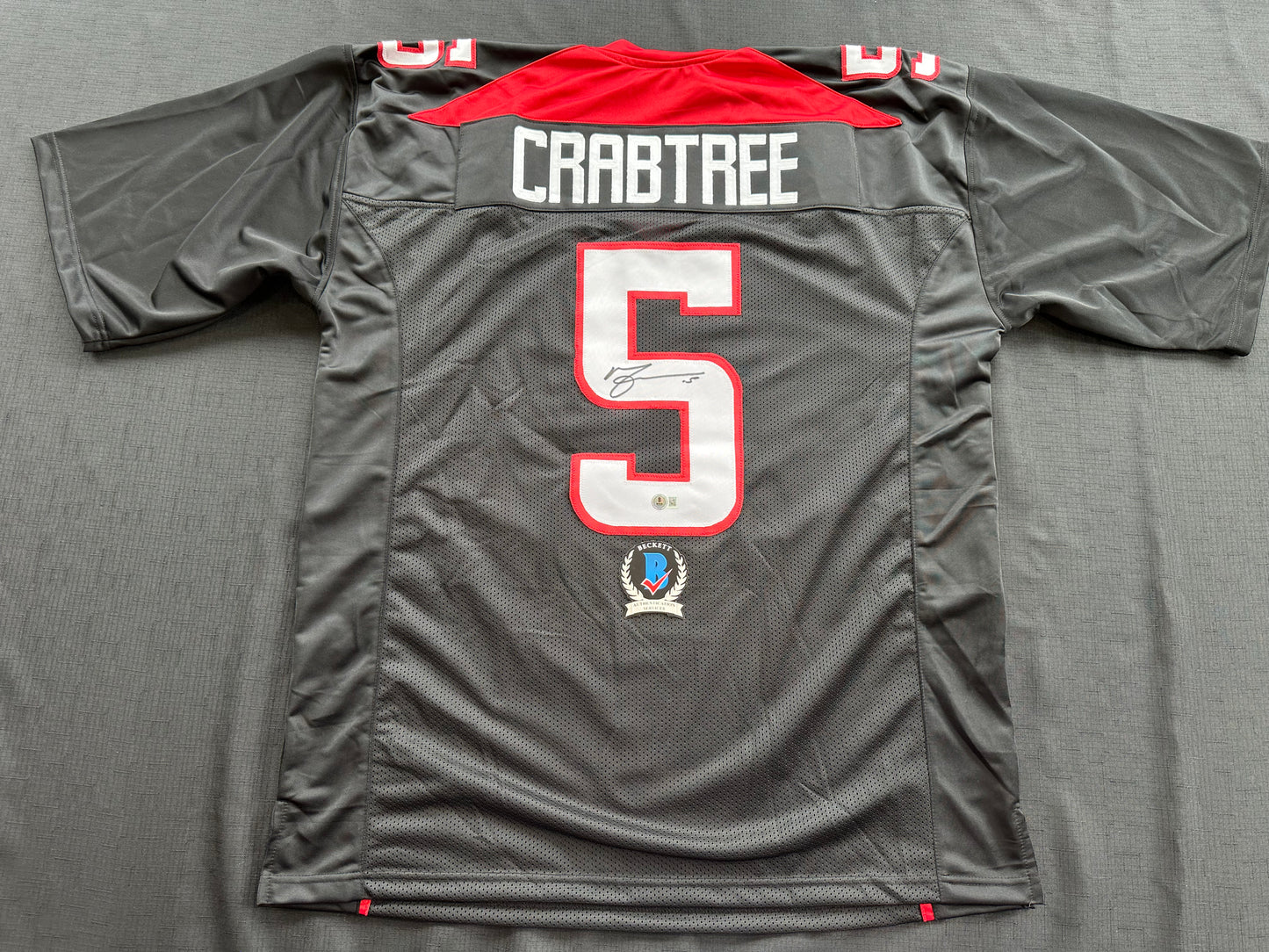 MICHAEL CRABTREE SIGNED RED AND BLACK JERSEY Texas Tech Raiders 3XL BAS