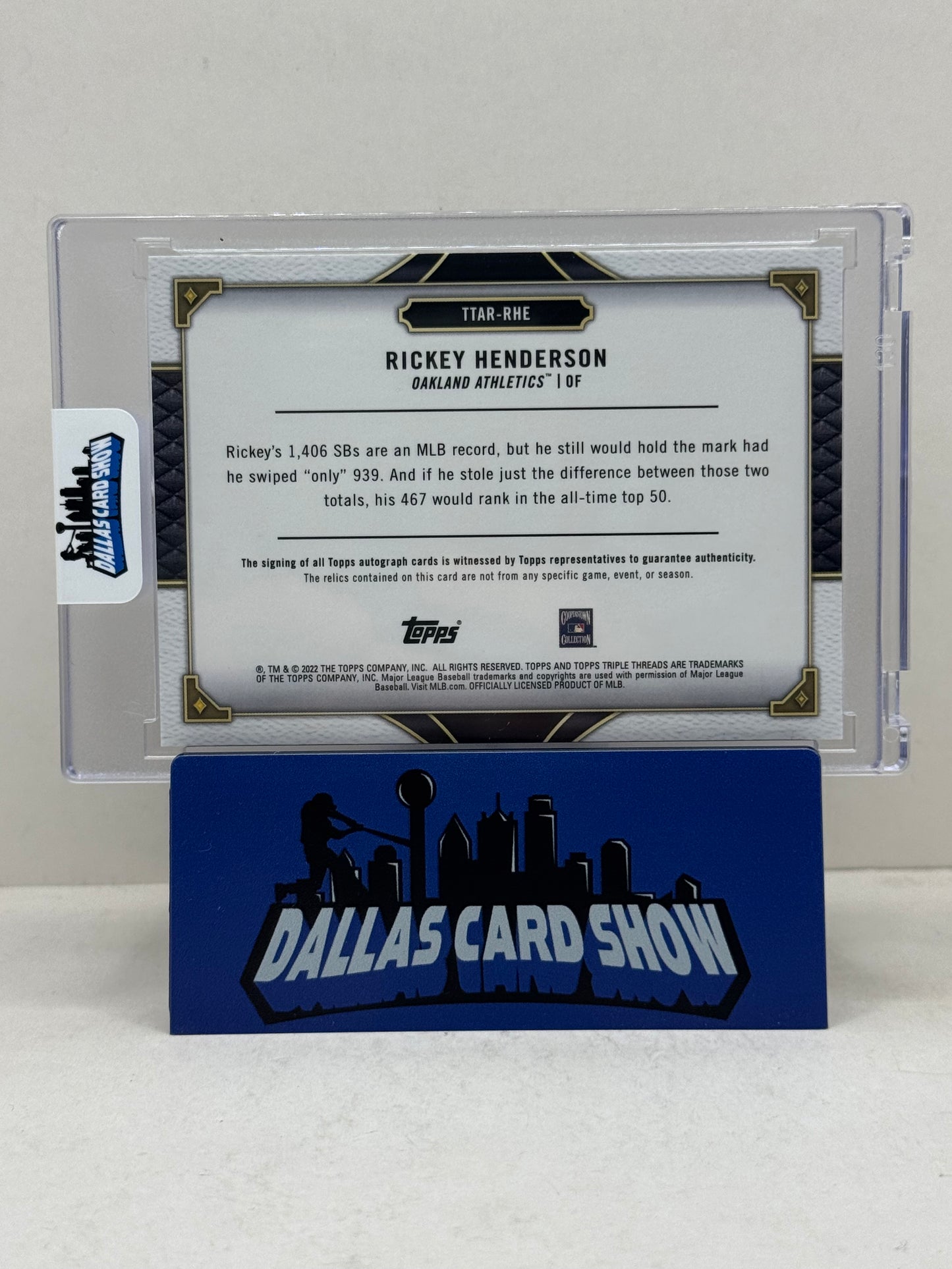 2022 Triple Threads #TTAR-RHE Rickey Henderson Gold Patch Autograph /9