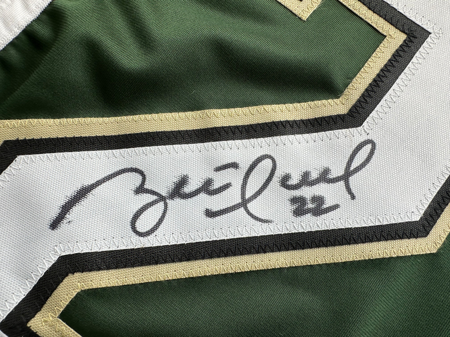 BRETT HULL SIGNED GREEN HOCKEY JERSEY Dallas Stars BAS