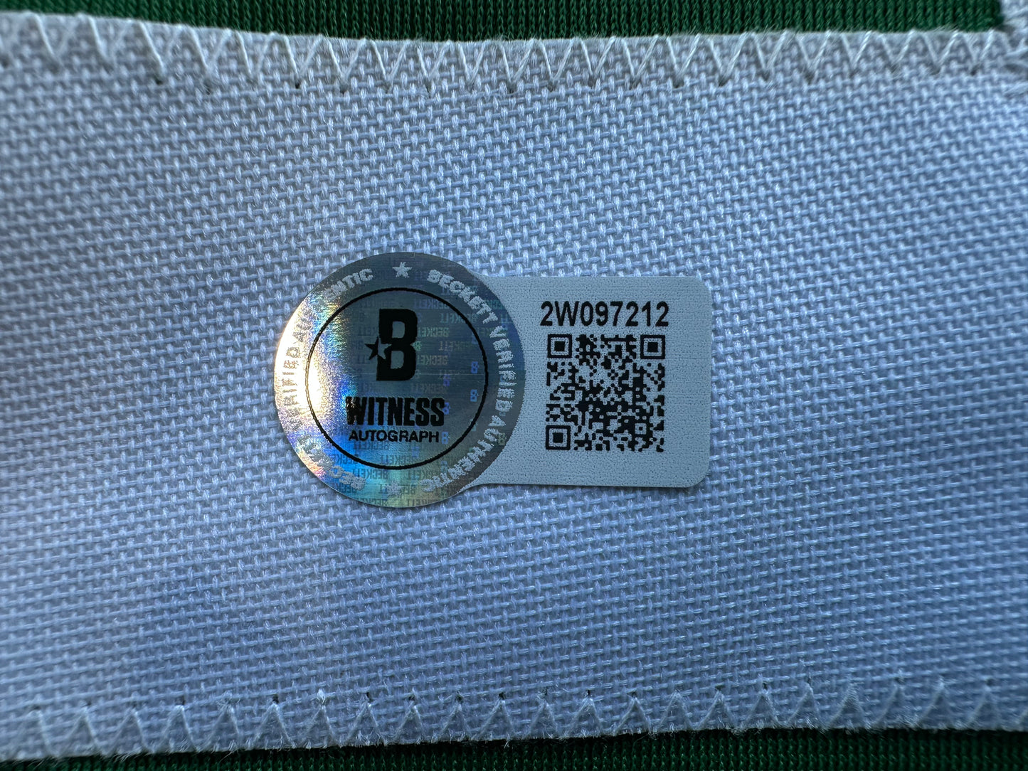 MIKE MODANO SIGNED GREEN HOCKEY JERSEY XL Dallas Stars BAS COA