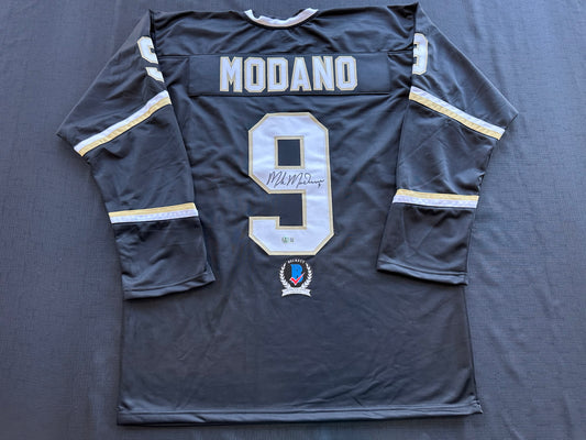 MIKE MODANO SIGNED BLACK AND GOLD HOCKEY JERSEY XL Dallas Stars BAS