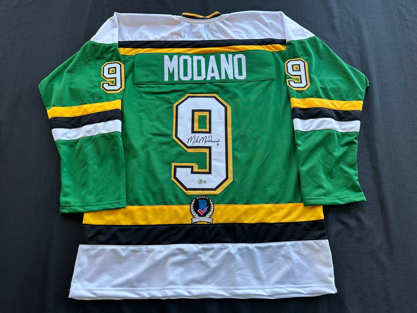 MIKE MODANO SIGNED CCM HOCKEY JERSEY XL Minnesota North Stars BAS COA