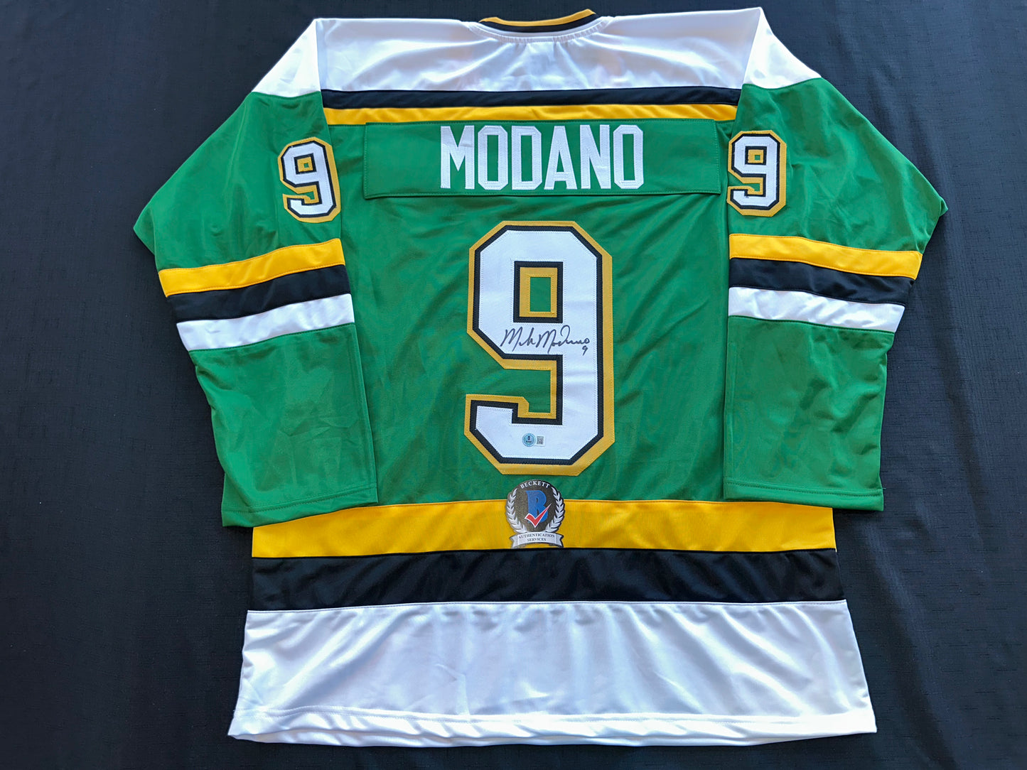 MIKE MODANO SIGNED CCM HOCKEY JERSEY XL Minnesota North Stars BAS COA
