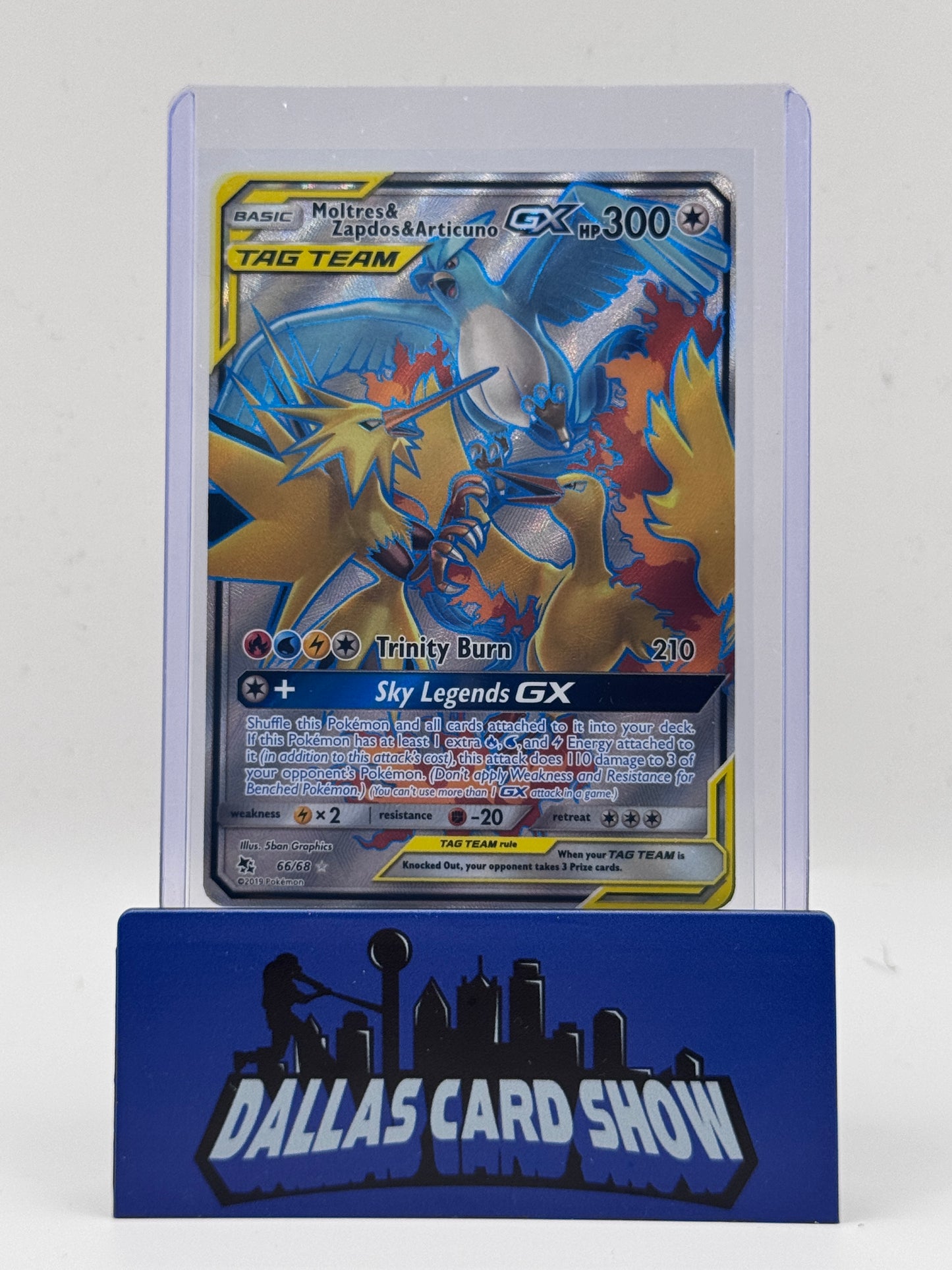 2019 Pokemon - Moltres & Zapdos & Articuno (Full Art) - 66/68 Hidden Fates NM