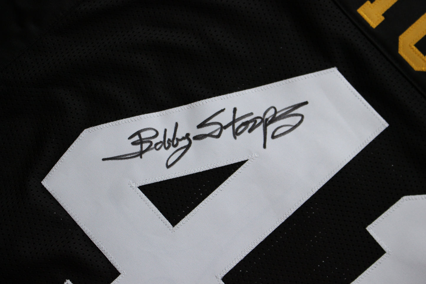 BOB BOBBY STOOPS IOWA HAWKEYES SIGNED FOOTBALL JERSEY OU Sooners BAS