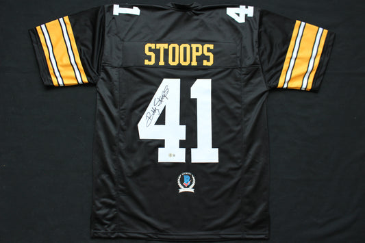 BOB BOBBY STOOPS IOWA HAWKEYES SIGNED FOOTBALL JERSEY OU Sooners BAS