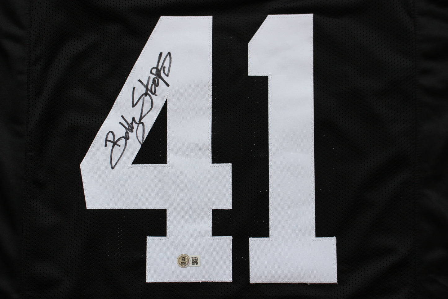 BOB BOBBY STOOPS IOWA HAWKEYES SIGNED FOOTBALL JERSEY OU Sooners BAS