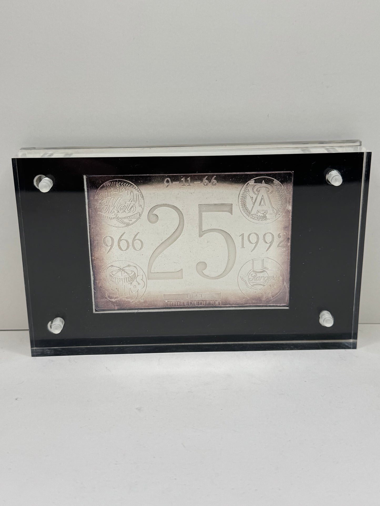 1992 Enviromint Nolan Ryan 3 Troy oz Silver Bar .999 pure Ltd Ed w/box and COA