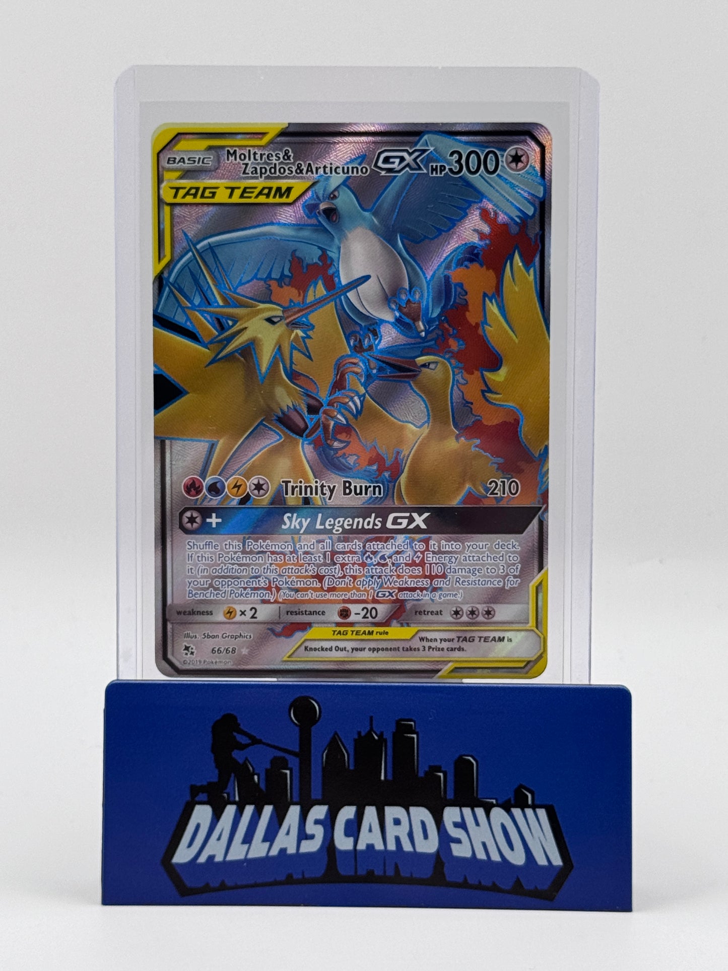 2019 Pokemon - Moltres & Zapdos & Articuno GX (Full Art) - 66/68 Hidden Fates NM