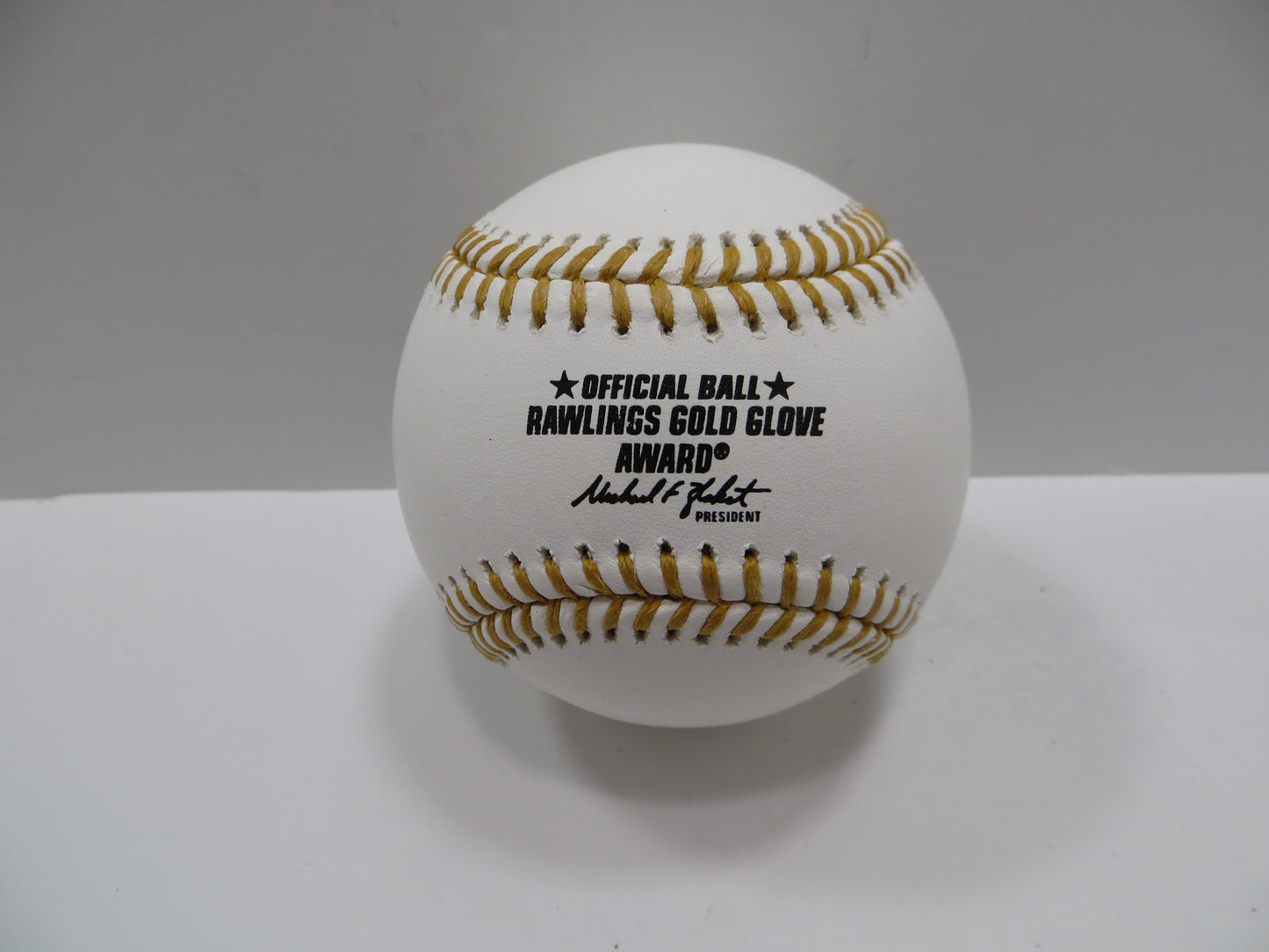 MICHAEL YOUNG SIGNED RAWLINGS GOLD GLOVE BASEBALL TEXAS RANGERS JSA