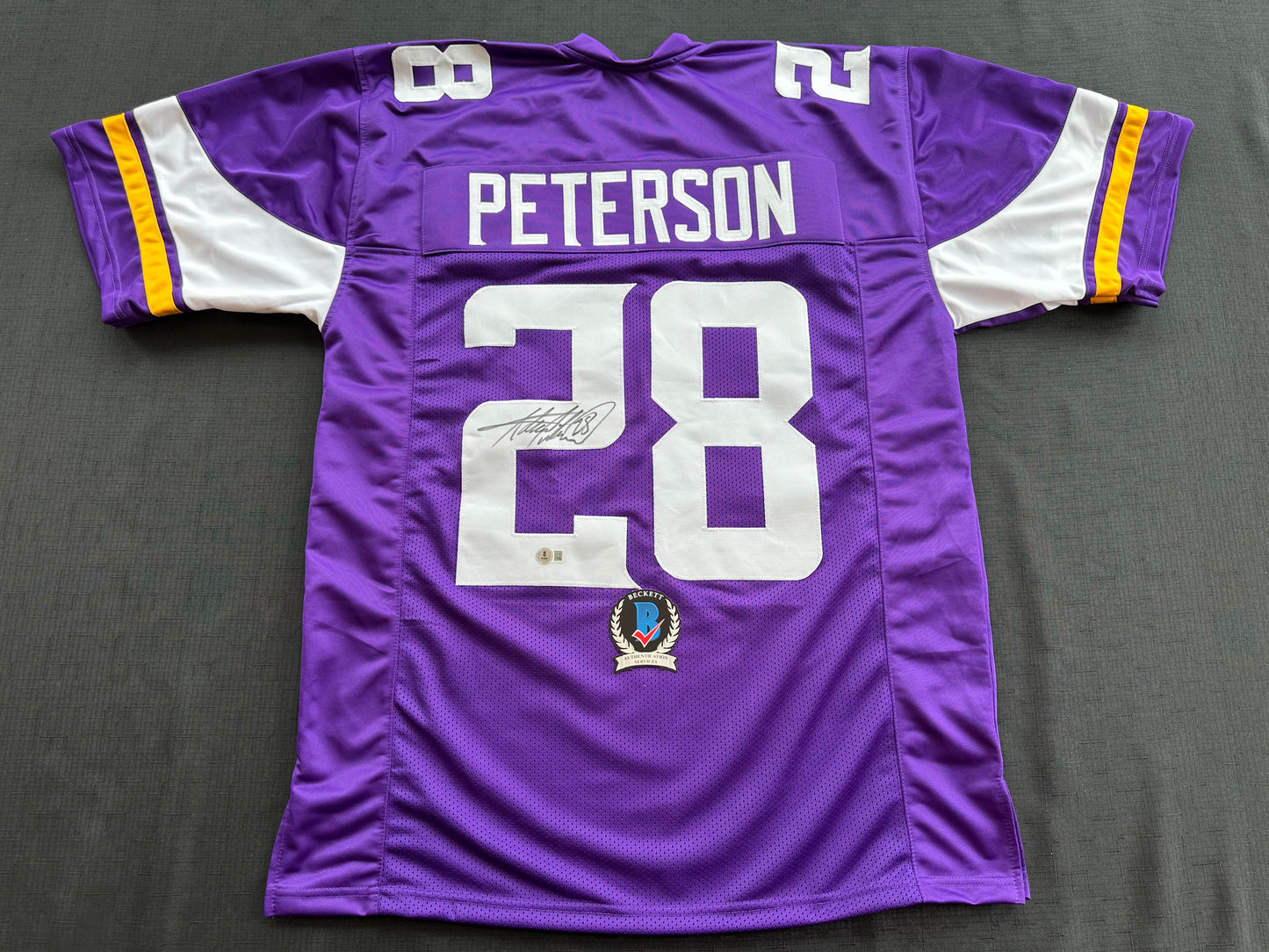 ADRIAN PETERSON SIGNED PURPLE FOOTBALL JERSEY Minnesota Vikings BAS COA