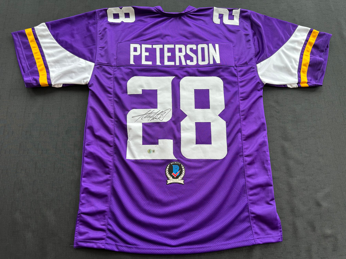 ADRIAN PETERSON SIGNED PURPLE FOOTBALL JERSEY Minnesota Vikings BAS COA